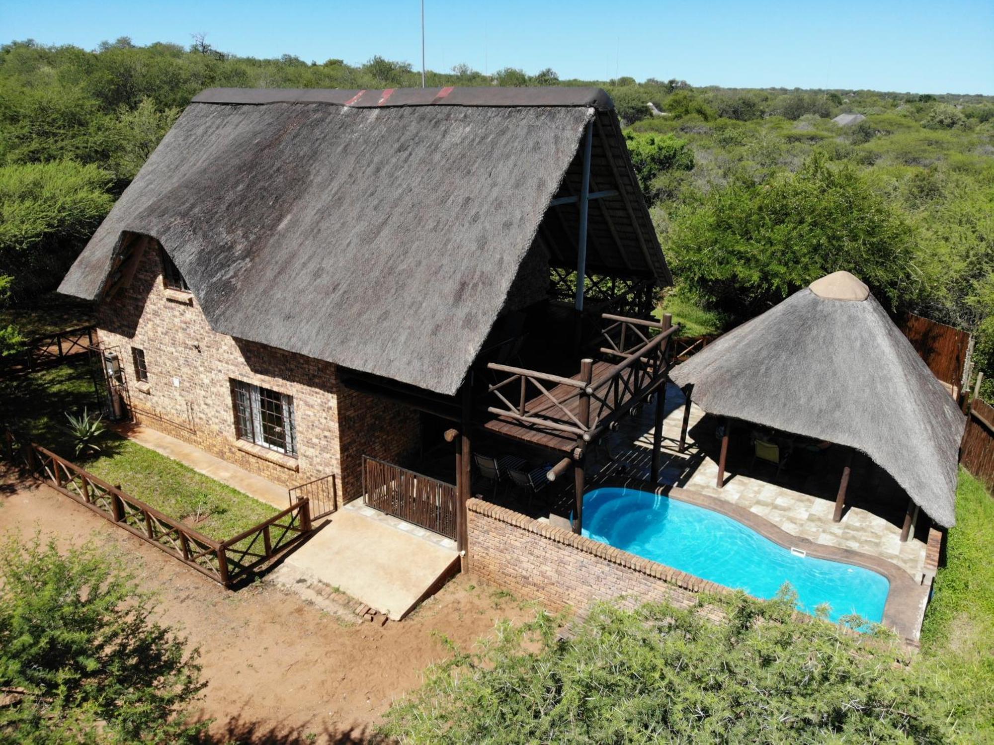 Giraffe Plains Villa Marloth Park Bagian luar foto